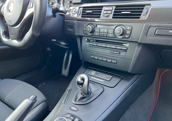 BMW M3 cena 209000 przebieg: 158000, rok produkcji 2010 z Kostrzyn małe 466